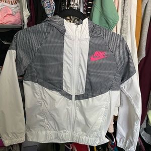 Girls Nike windbreaker